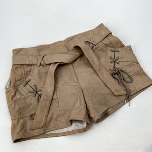 Rebecca Minkoff tan leather lace up moto shorts size 6 original price 495.